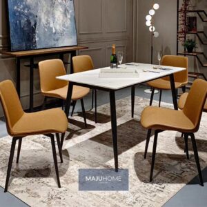 Dining Table & Chairs
