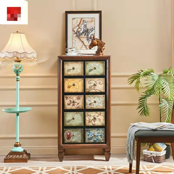 CHEST OF DRAWERS