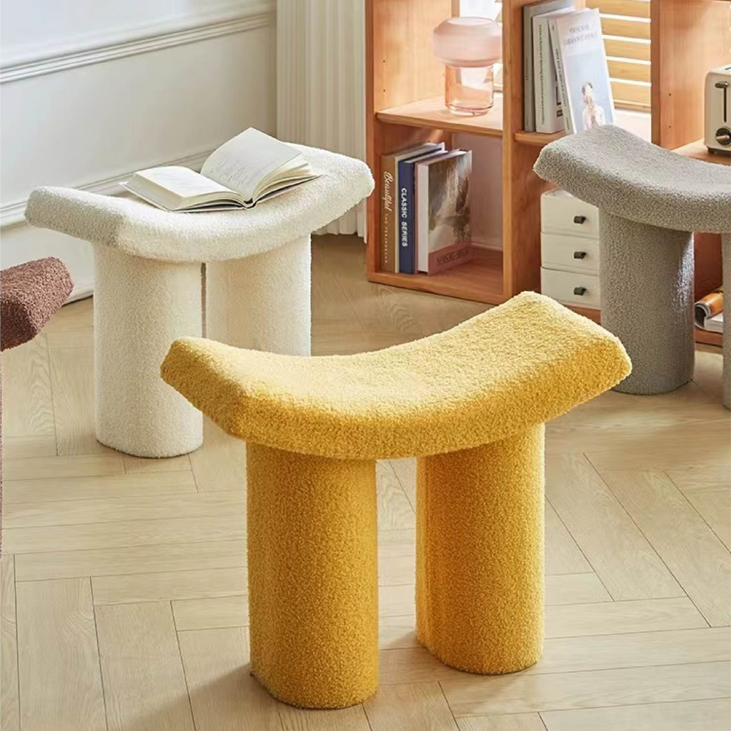 STOOL